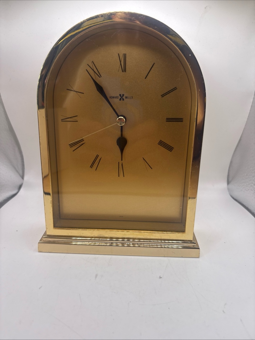 Vintage Howard Miller Quartz Clock Brass Finish Mantle Table Desk - Tested